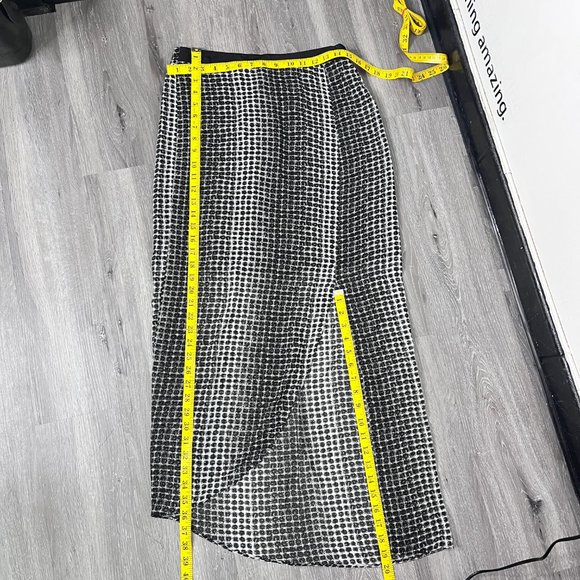 NWT BCBGeneration Black Pattern Polyester Light Skirt Size S - Picture 11 of 11